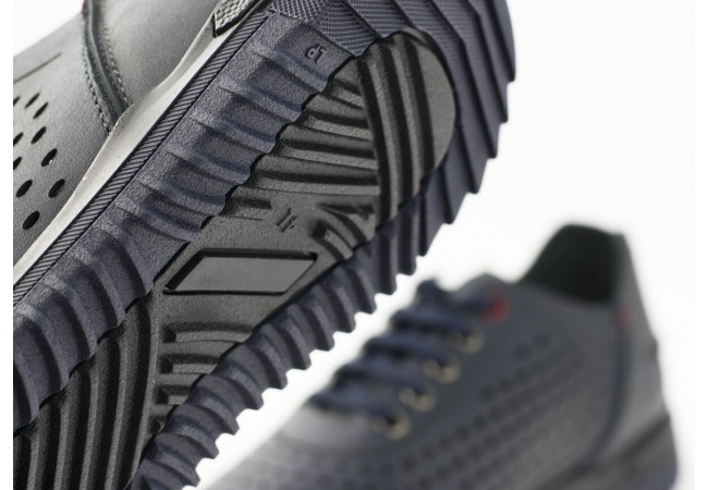 Men's shoes in dark blue leather with perforation Снимка 5