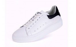 Мъжки спортни половинки в бяло и черно снимка