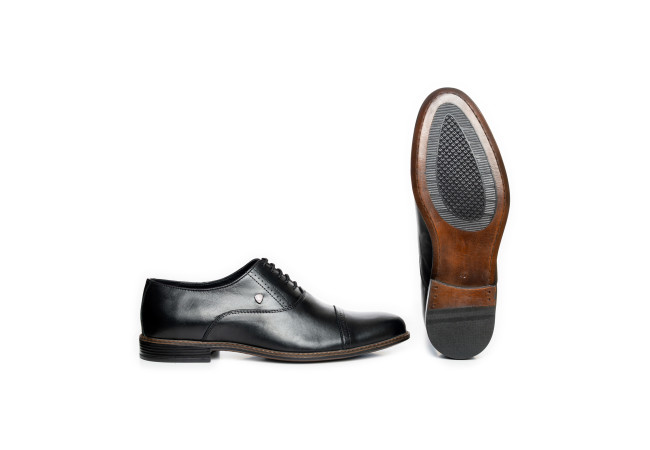Men's formal black shoes with metal logo Снимка 5